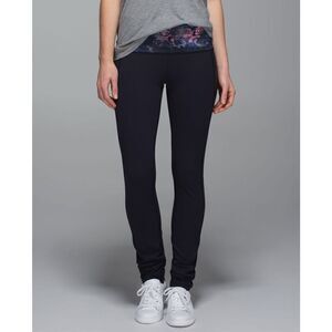 Lululemon | Skinny Groove Pant ll Full On Luon Roll Down Moody Mirage